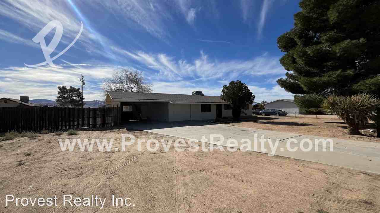 22755 Eyota Rd