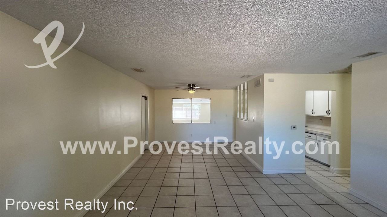 22755 Eyota Rd - Photo 3 of 14
