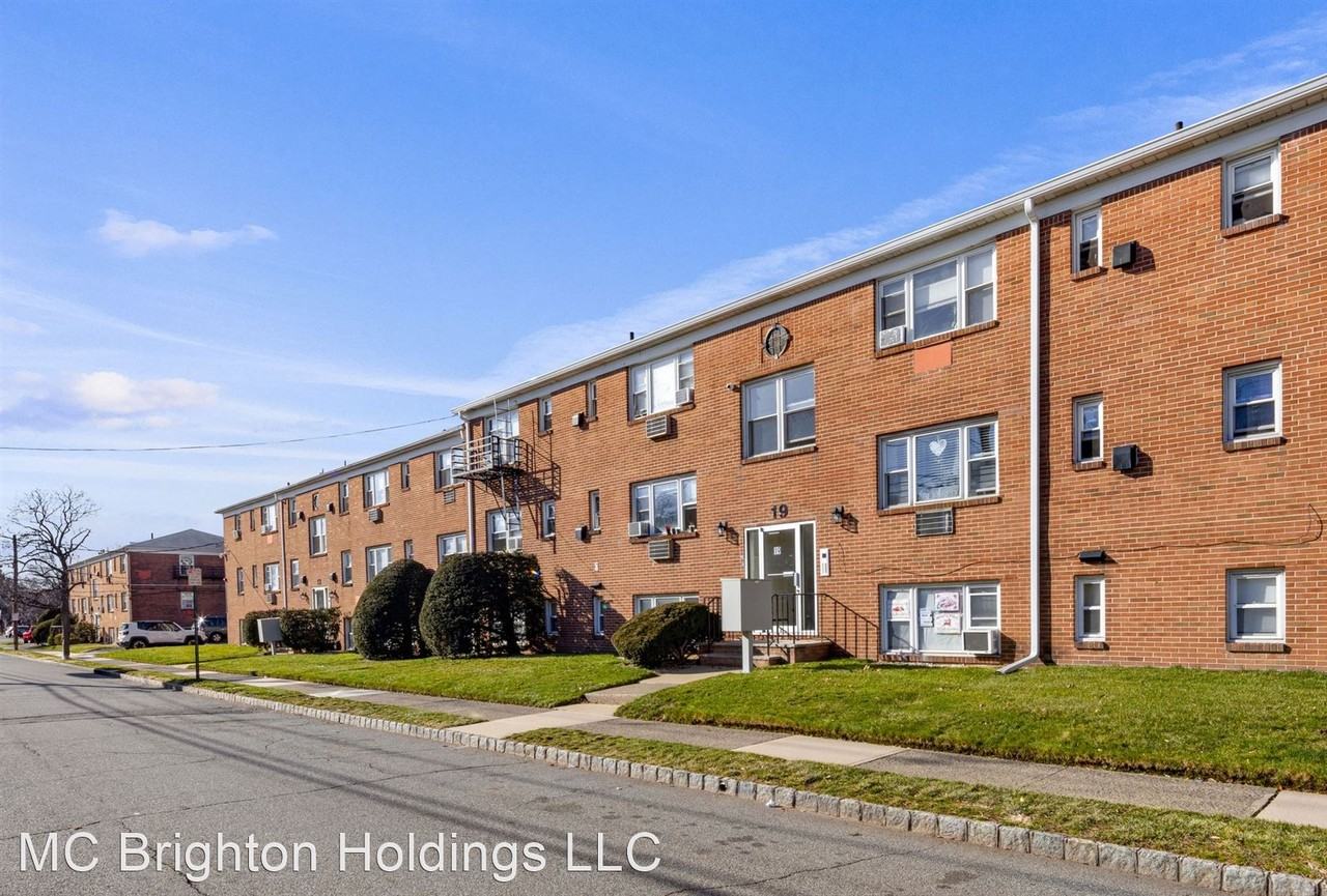 Brighton Estates - Photo 2 of 4