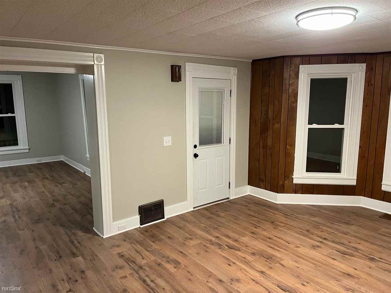 17 Spencer St - Photo 2 of 15