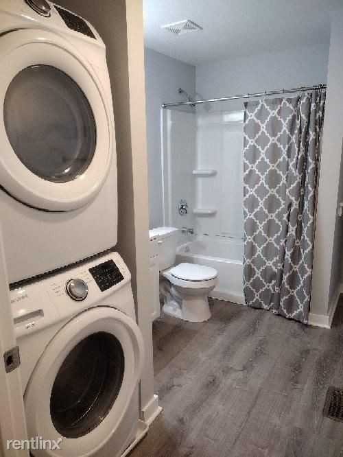 1731 Maryland Ave - Photo 2 of 10