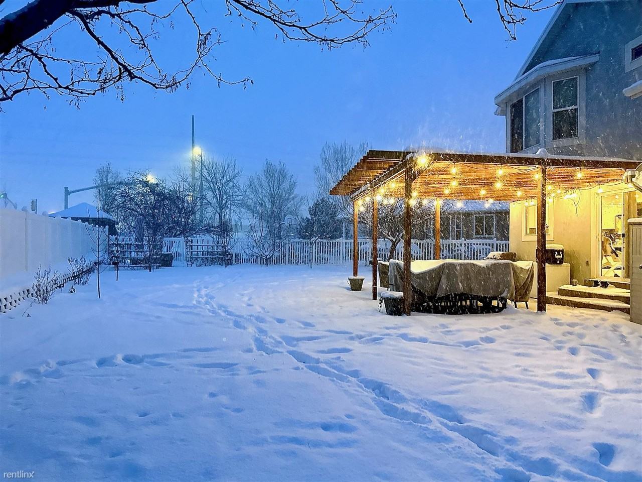 39 East Hunters Haven Street - Photo 3 of 10