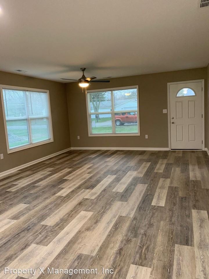 4807 Tyrone Rd - Photo 2 of 8