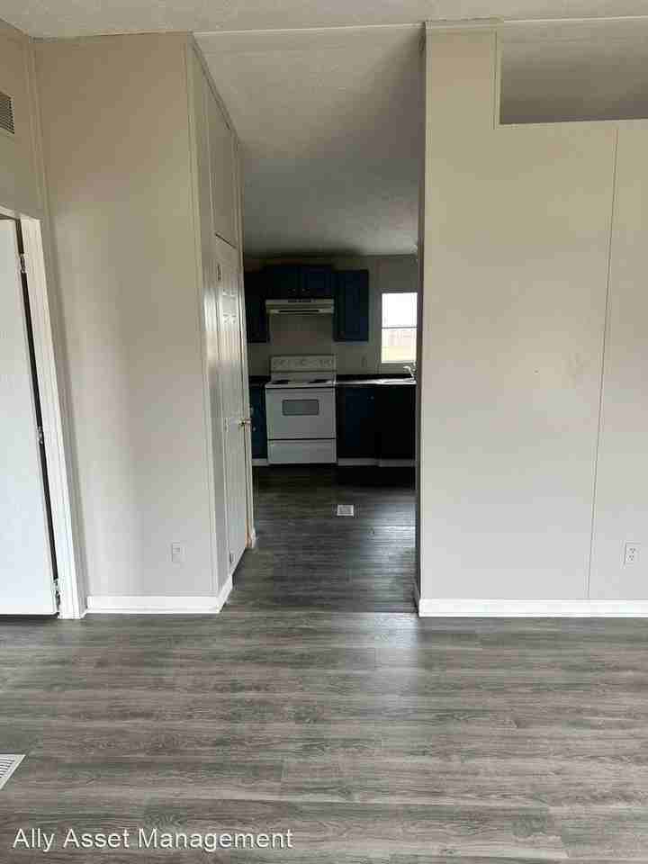 5553 Grace Ann Ln - Photo 3 of 18