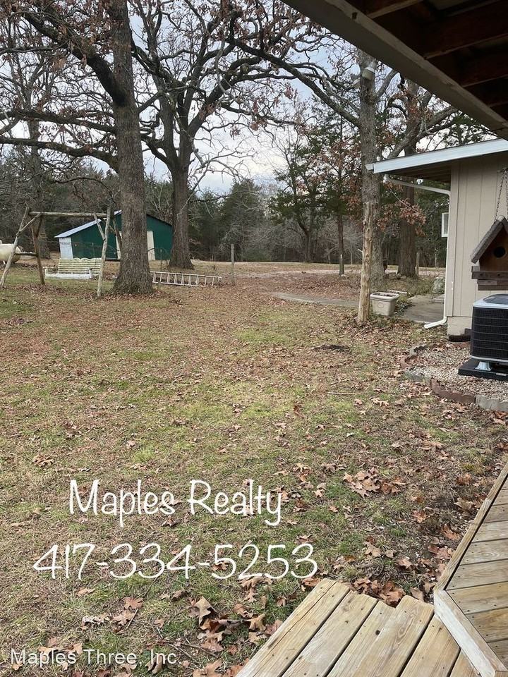 428 Norwood Rd - Photo 3 of 19