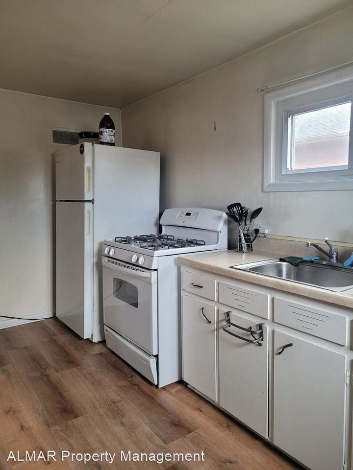 119 University Ln - Photo 2 of 2