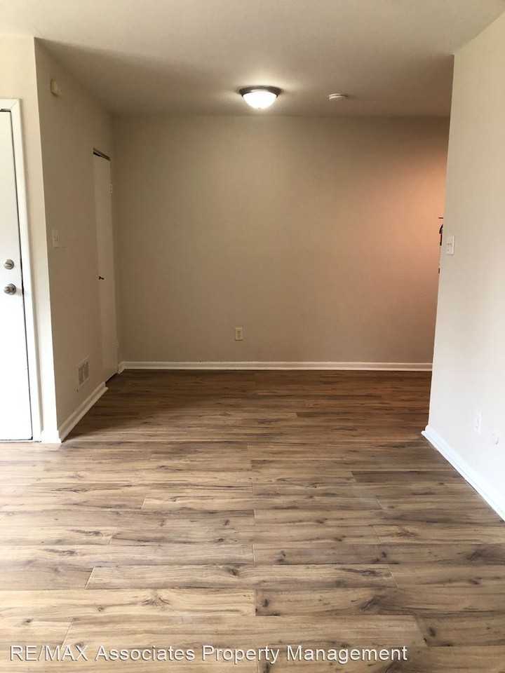 527 Homestead Road - Photo 3 of 15