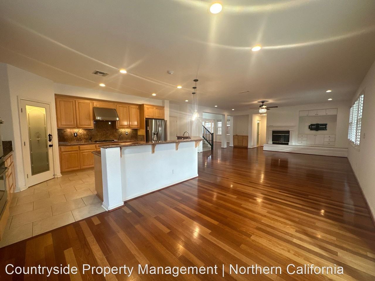 1704 Saint Emillion Ct - Photo 3 of 41