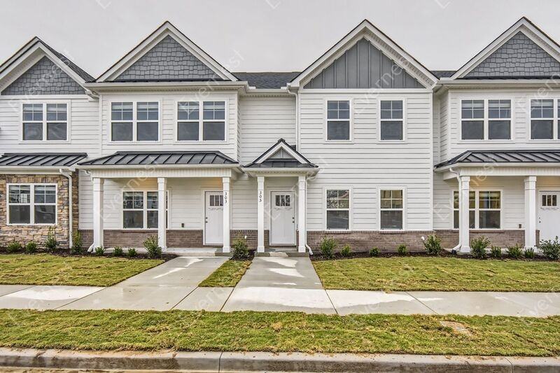 206 Ansley Way - Photo 3 of 33