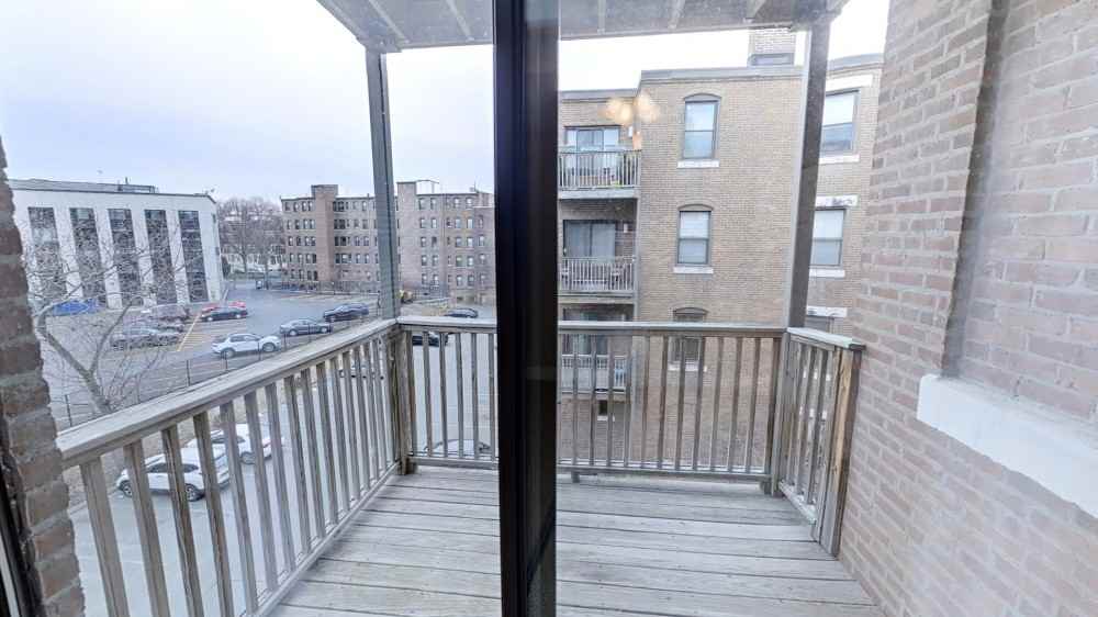 Gainsborough St #305W - Photo 7 of 12