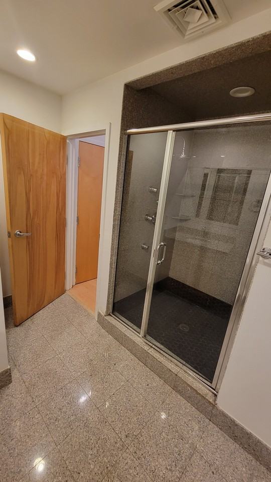 257 Friend St #1 - Photo 7 of 22