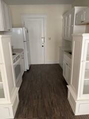179 Thomas Burgin Pkwy #14 - Photo 5 of 10