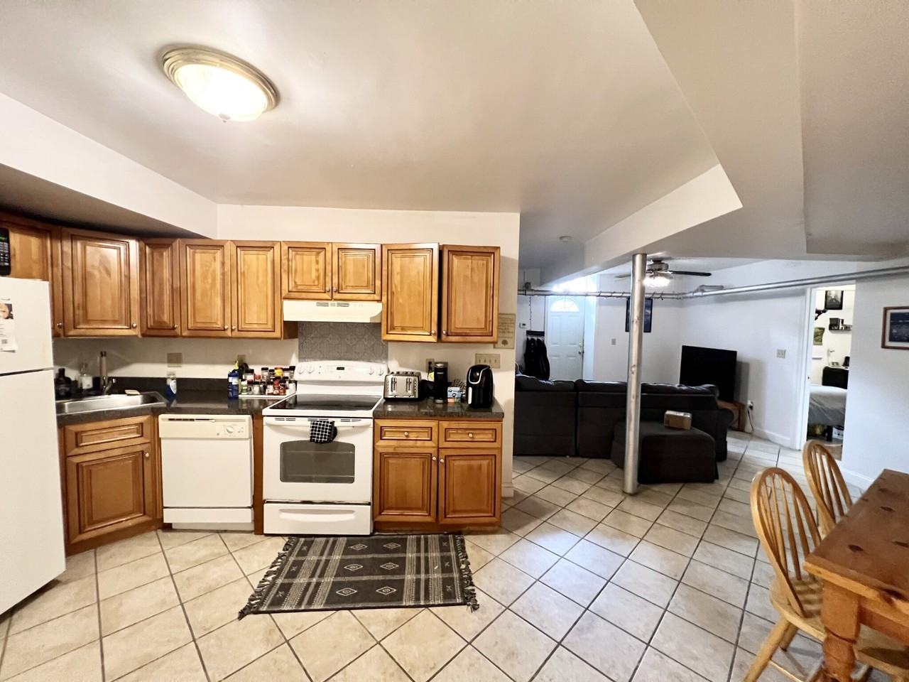 35 Cummings Rd #B - Photo 5 of 17