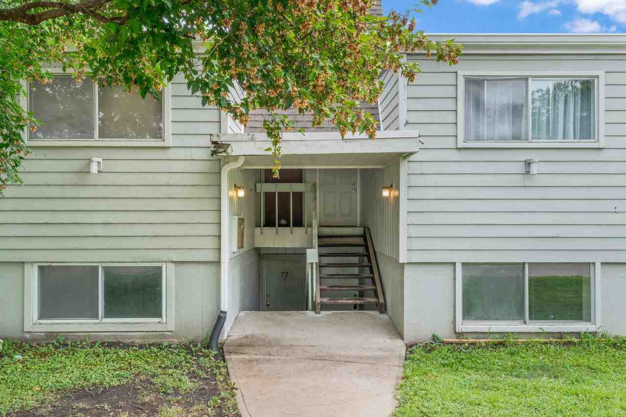 255 N Michigan St - Photo 2 of 18