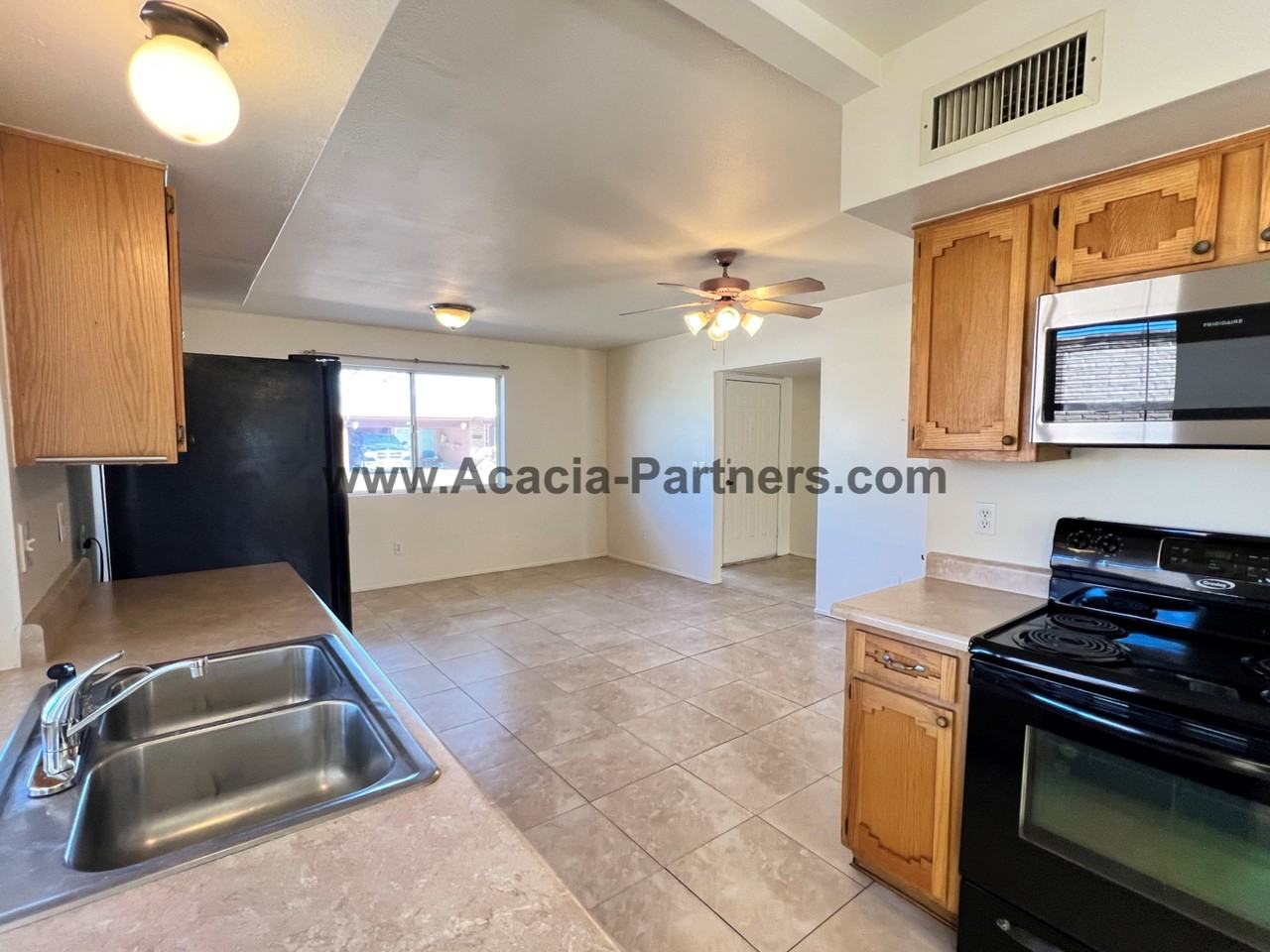 7526 E Juarez St - Photo 5 of 22