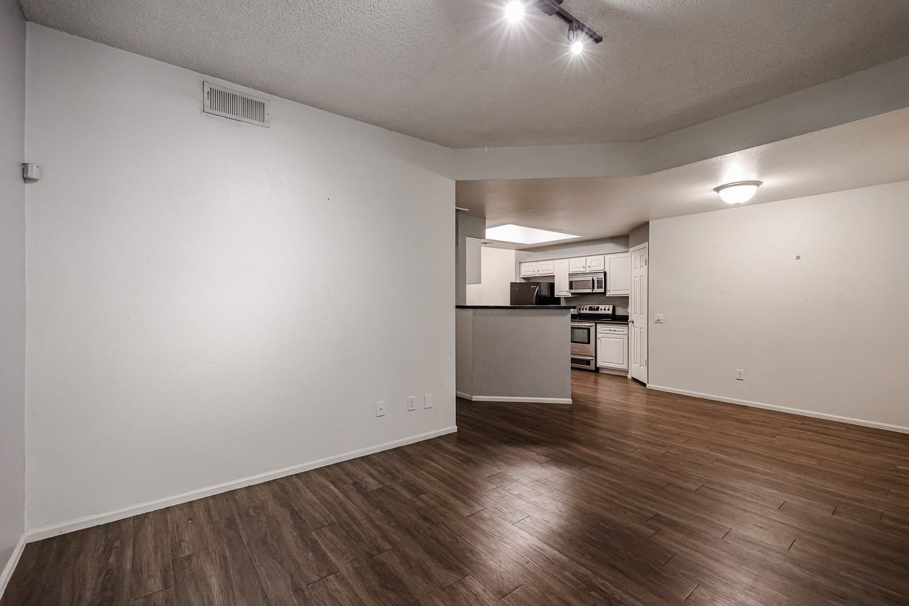 101 N 7th St #146 - Photo 5 of 15