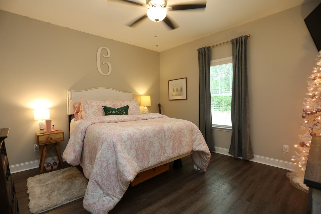 Veranda Ln - Photo 6 of 8