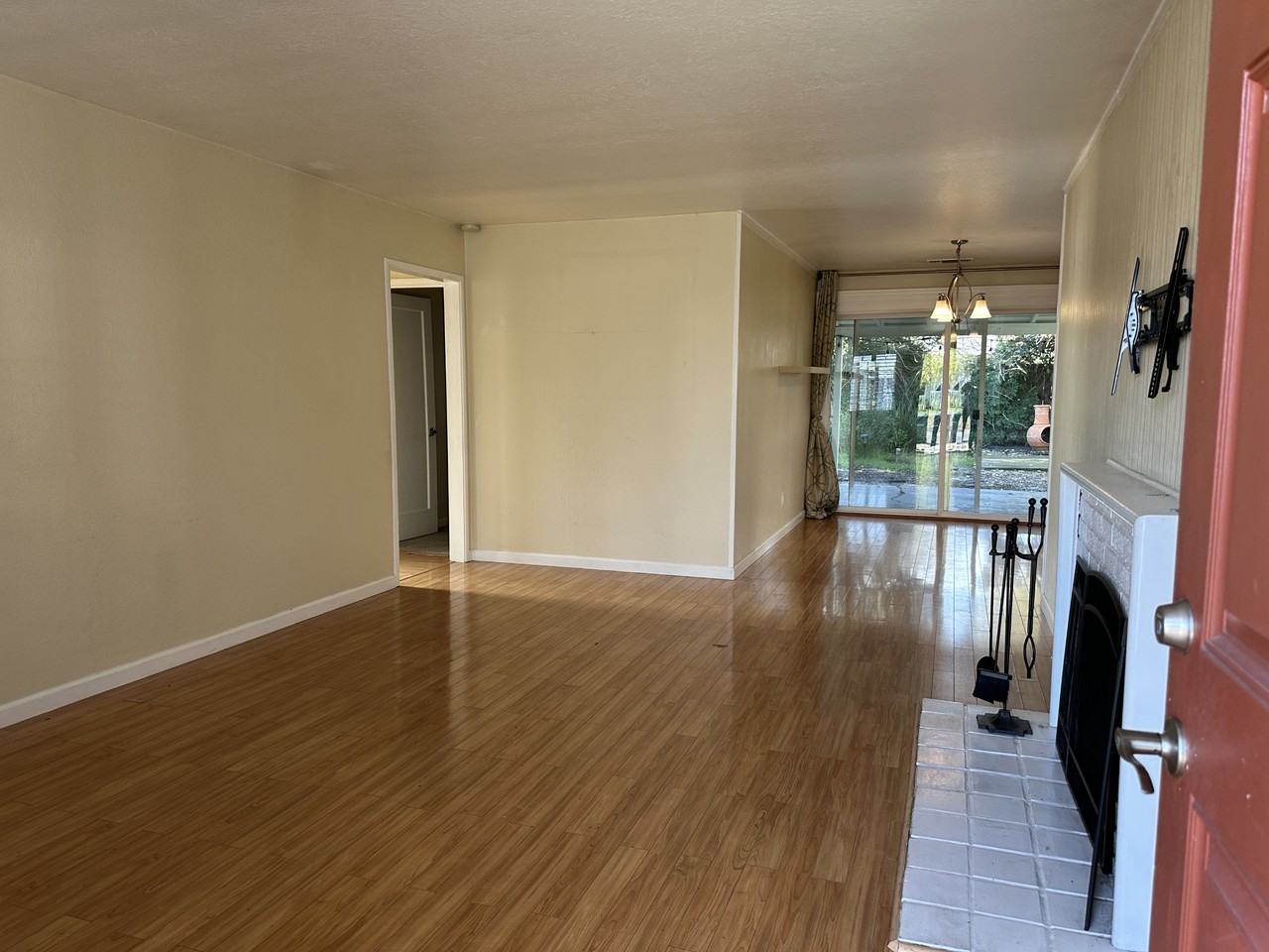 4930 Emerson Rd - Photo 3 of 25
