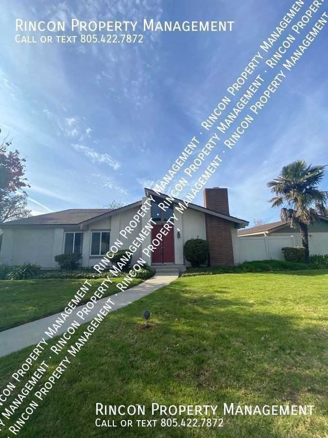 564 Holly Ave - Photo 2 of 24