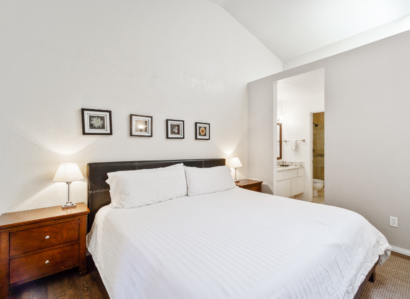 16 Corniche Dr - Photo 2 of 43