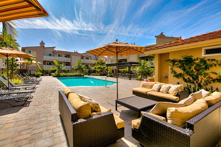 16 Corniche Dr - Photo 7 of 43