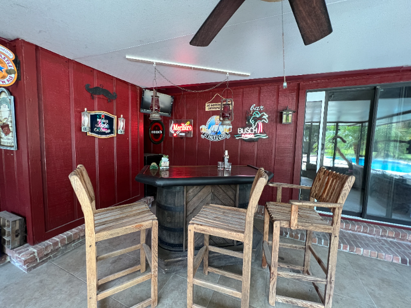 3587 Lita Rd E - Photo 2 of 19