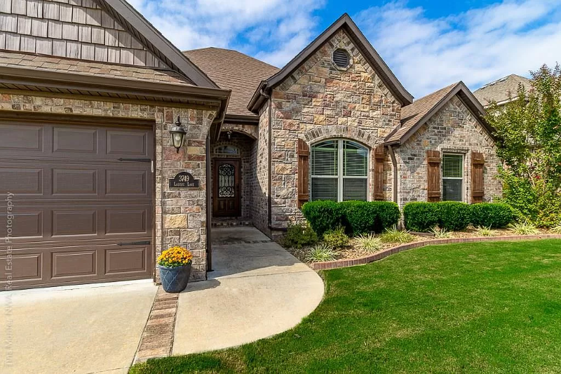 3749 N Lalique Ln - Photo 2 of 19