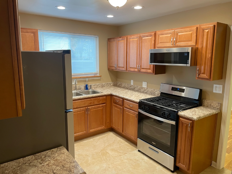 315 N Main St - Photo 2 of 27