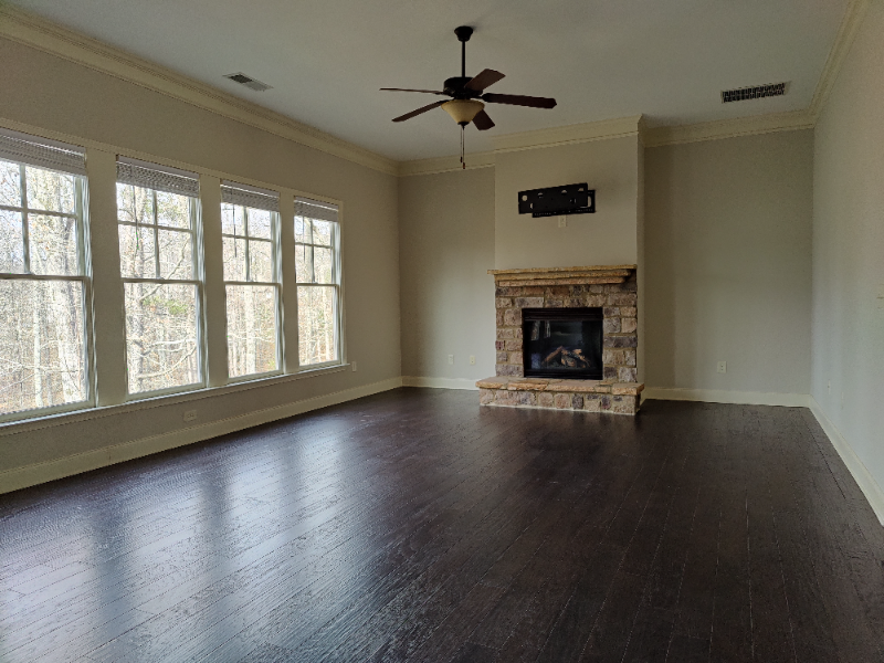 1650 Bramble Bush Way - Photo 7 of 35