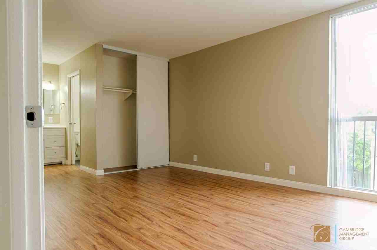 3940 Oregon St. - Photo 3 of 8