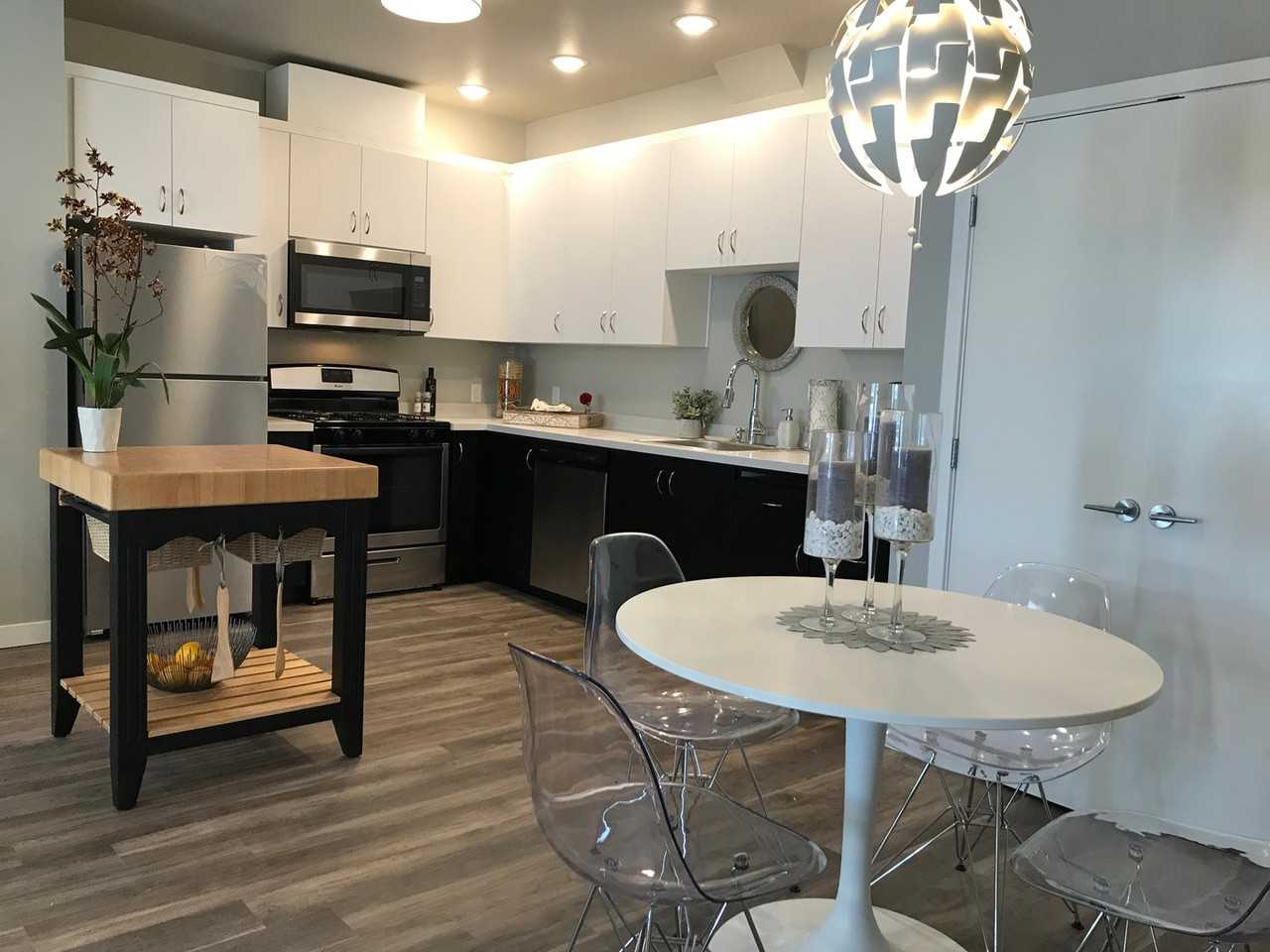 Parke West Apartments - Photo 3 of 30