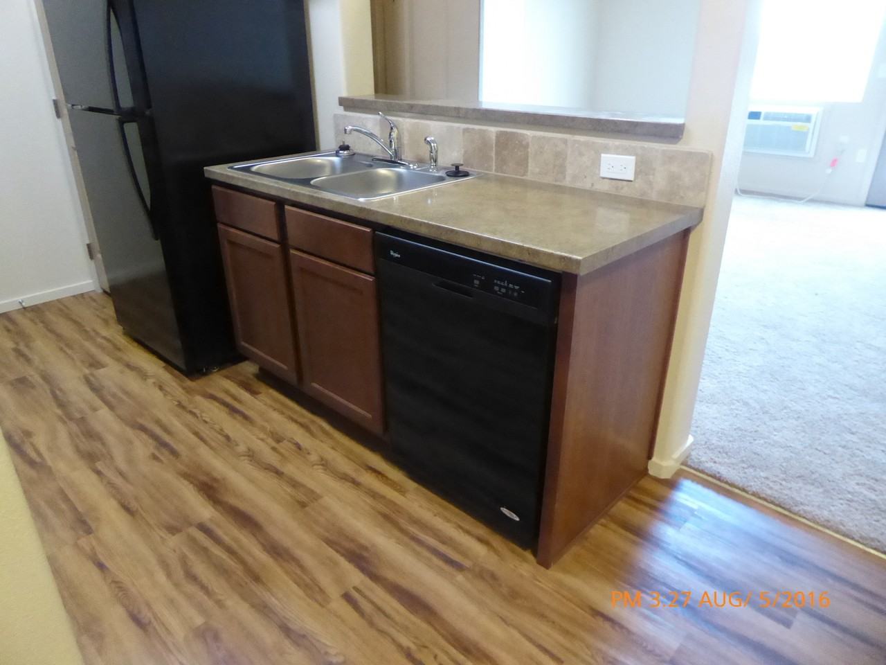 Fieldstone Apartments - Photo 4 of 18