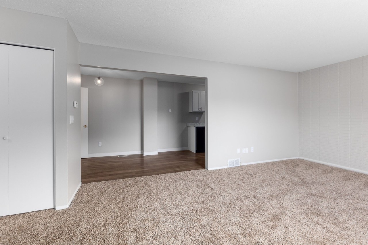 Briarcliffe Apartments & Townhomes - Photo 3 of 50