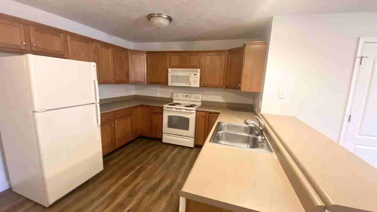 Savannah Meadows - Photo 5 of 22