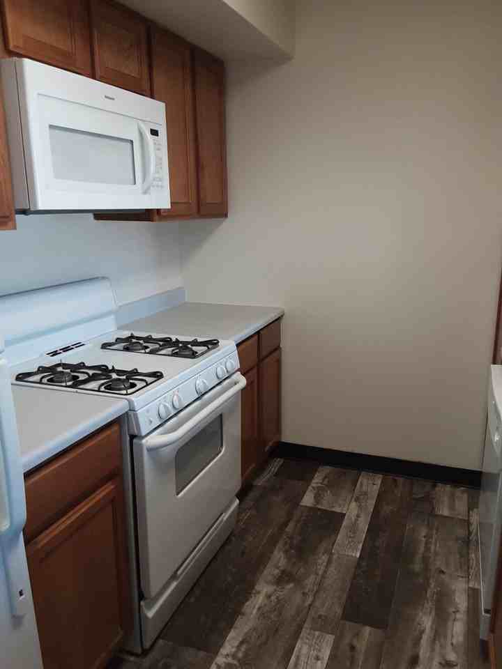 Carrington Pointe Apartments - Photo 5 of 41