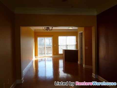 8238 Persia Way - Photo 3 of 12