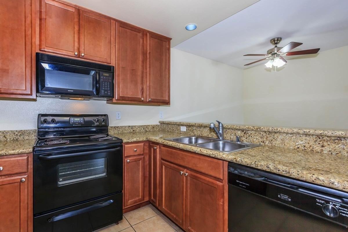 Hilltop Condos - Photo 5 of 33