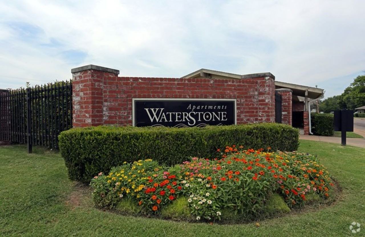 Waterstone Apartments - Photo 4 of 31