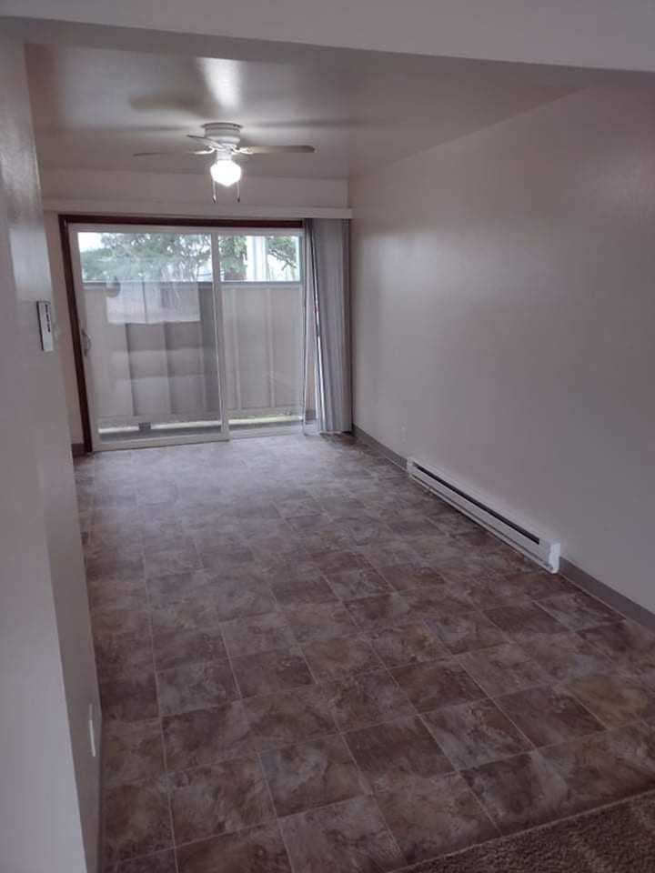 Beautiful 1  and 2 bedroom homes available near Downtown Vancouver! Beautiful Views and a great location! - Photo 3 of 10