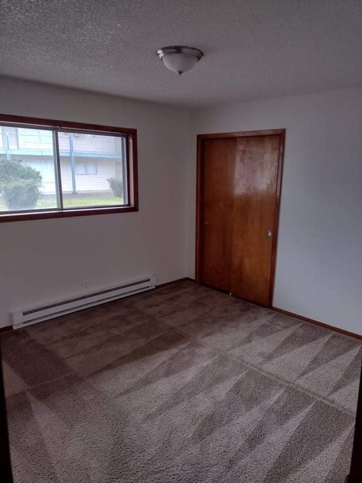 Beautiful 1  and 2 bedroom homes available near Downtown Vancouver! Beautiful Views and a great location! - Photo 6 of 10