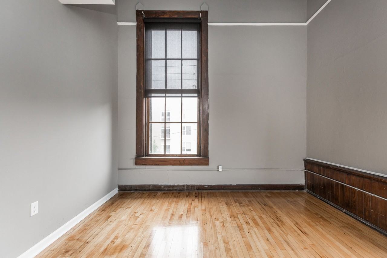 Five Twenty Virginia - Photo 6 of 38