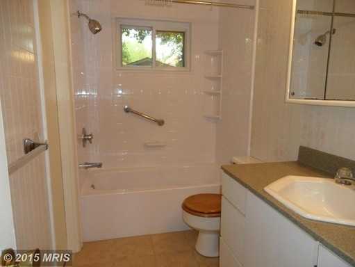 4020 Byrd Rd - Photo 3 of 16