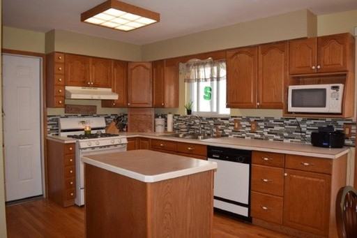 3252 Bangor Rd - Photo 3 of 5