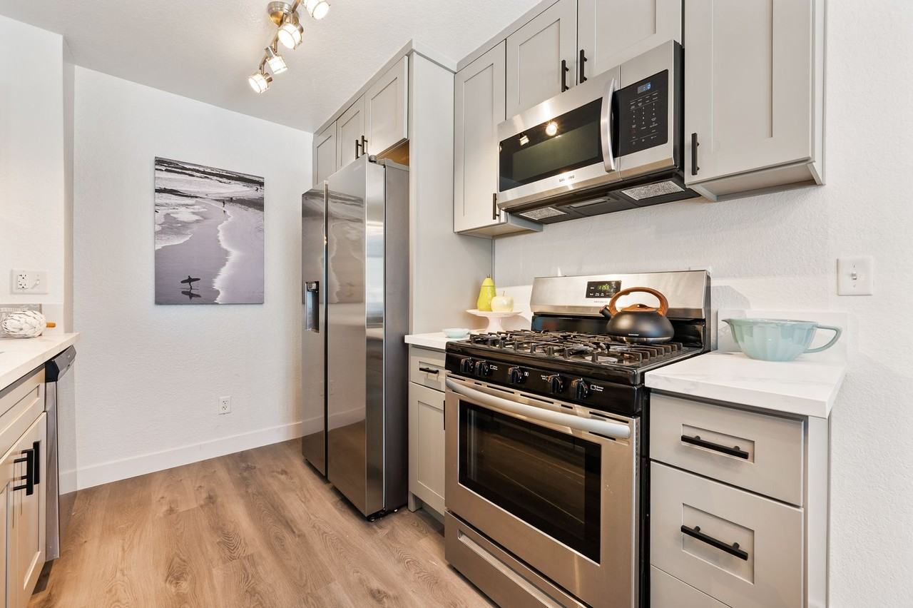 1455 E. Katie Ave. - Photo 7 of 50