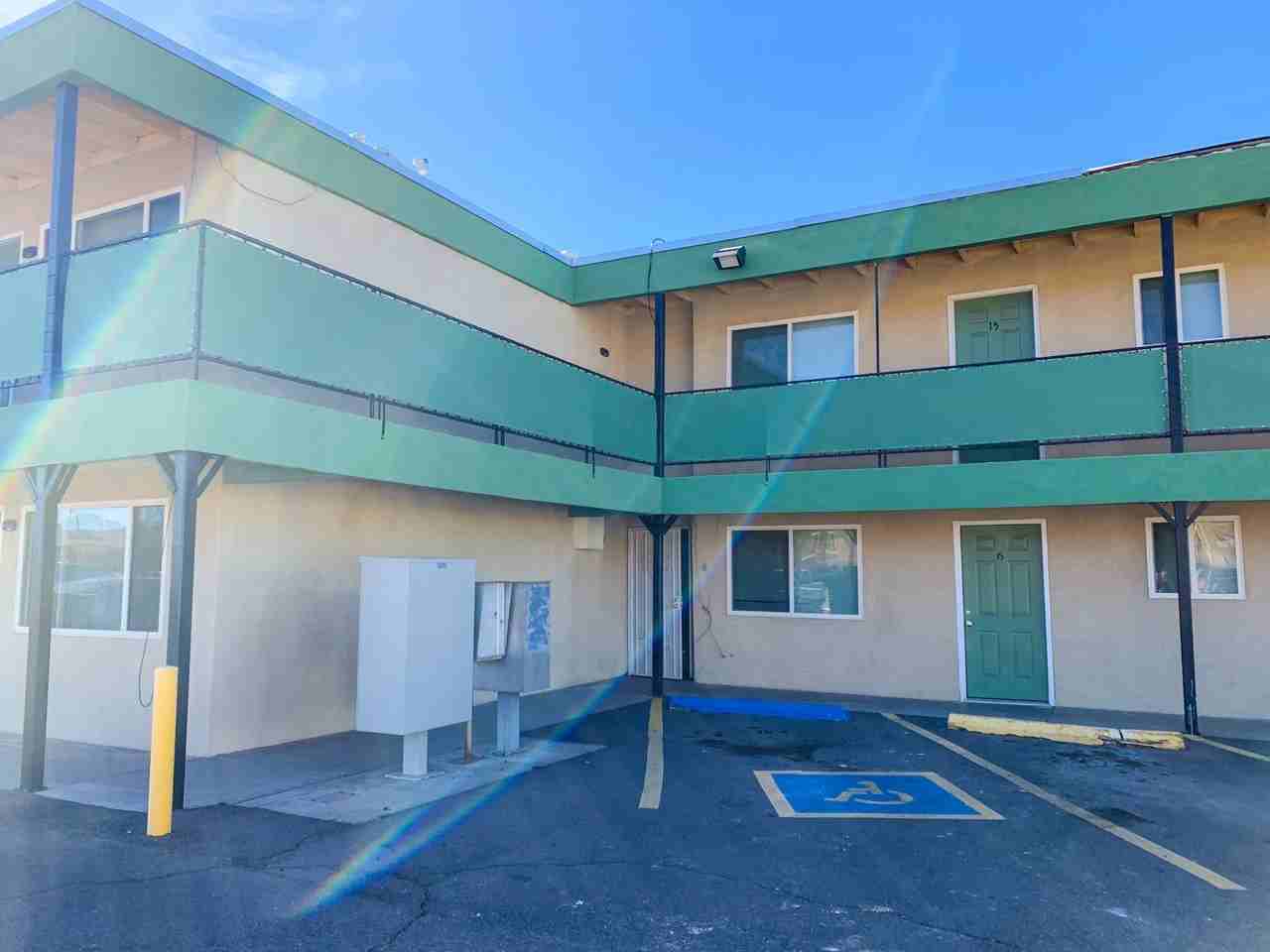 Las Vistas - Photo 4 of 39