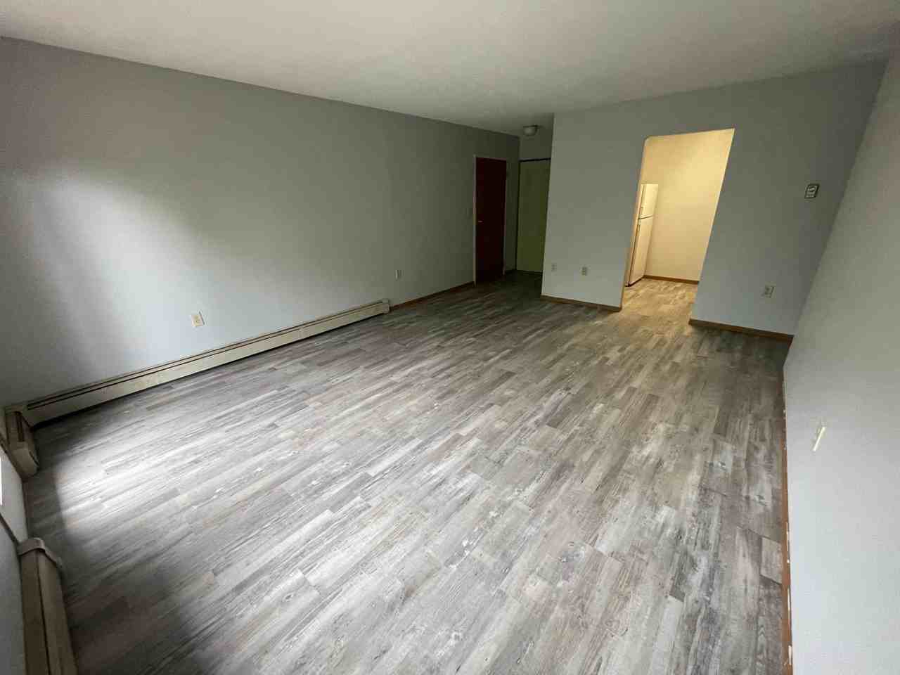 Southside Apartments - Photo 4 of 18