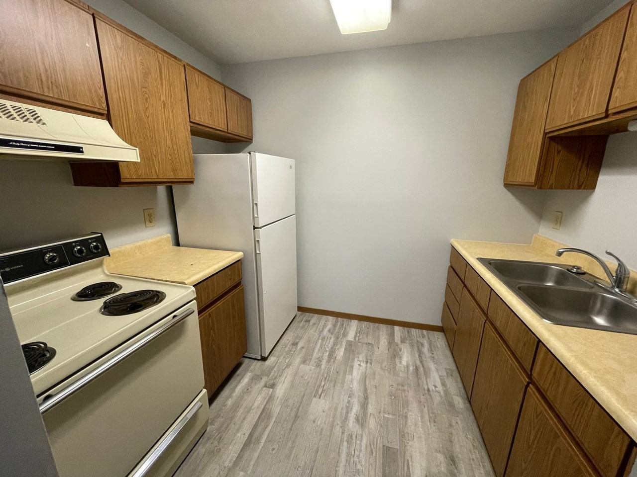 Southside Apartments - Photo 5 of 18