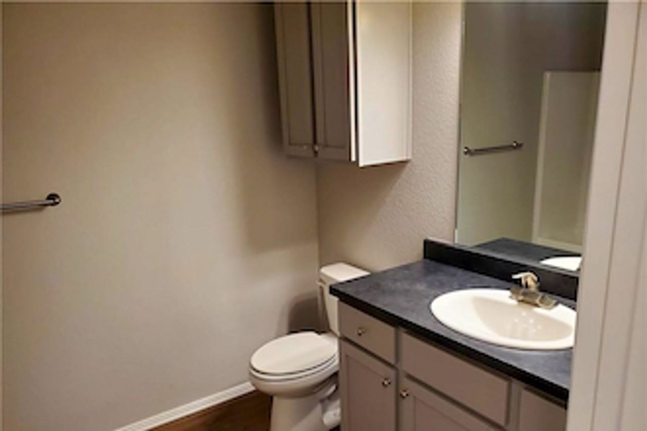 Montclair Court - Photo 4 of 16