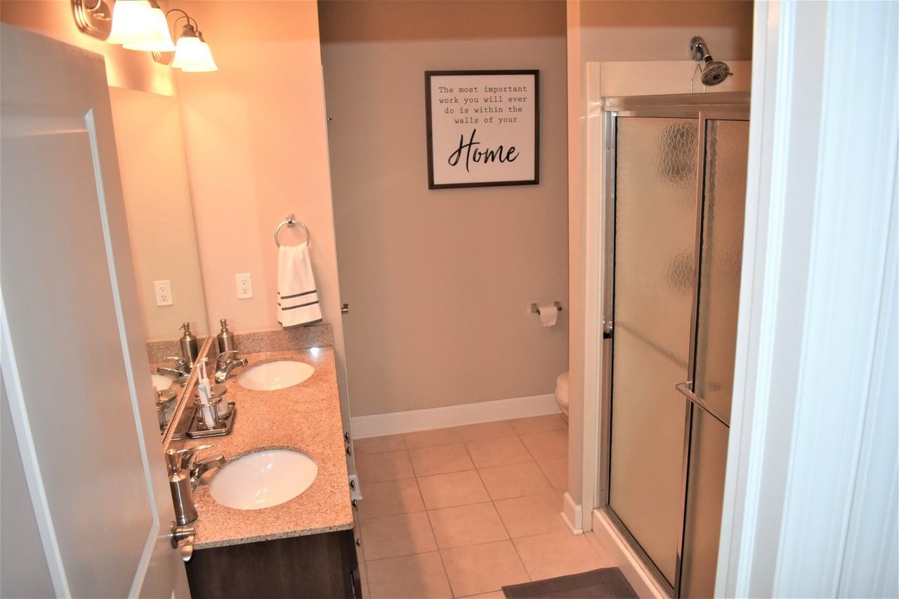 Park Place at Glenmont Square, LLC - Photo 6 of 10