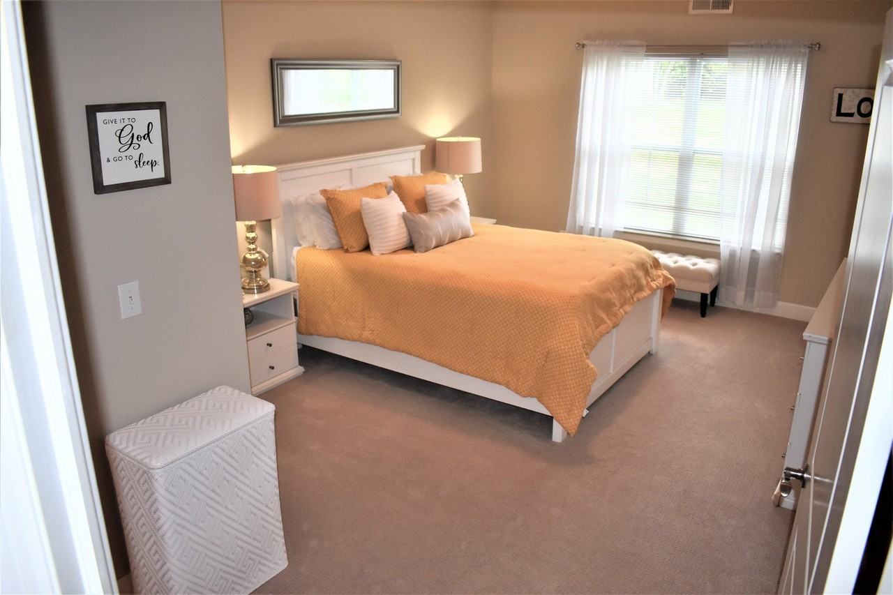 Park Place at Glenmont Square, LLC - Photo 5 of 10